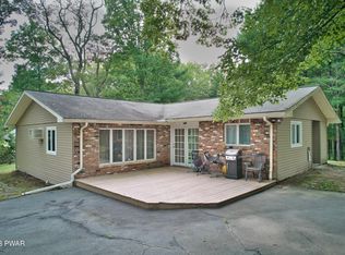 149 Walker Lake Rd, Shohola, PA 18458