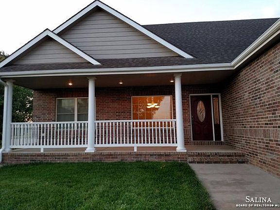 4th image of 1818 Blue Stem Ln