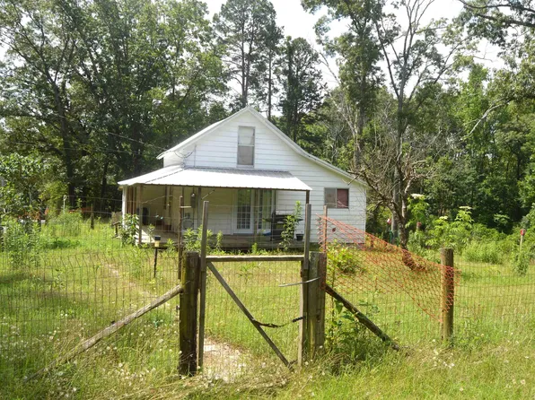 1521 Chatfield Rd, Benton, AR 72015