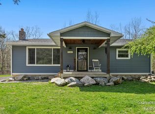 5364 Drumheller Rd, Bath, MI 48808