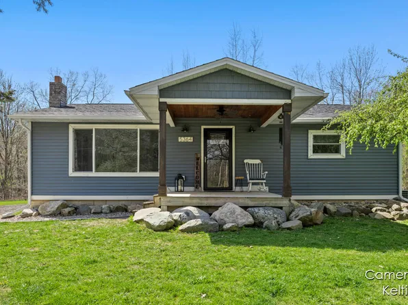 5364 Drumheller Rd, Bath, MI 48808