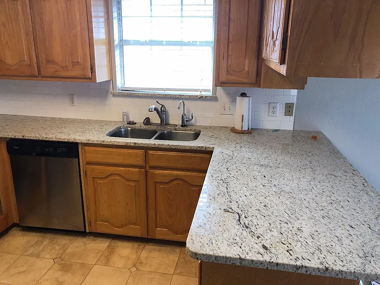 2123 Millwood Dr — Photo 9