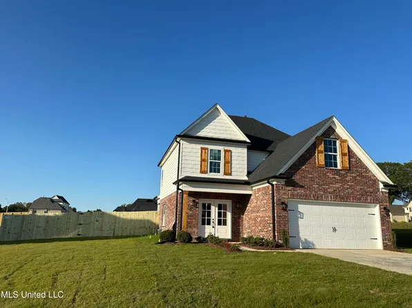 5834 Sara Ann Ln, Horn Lake, MS 38637