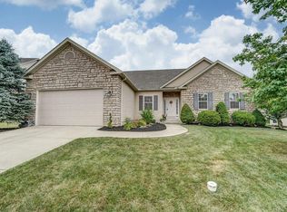 9680 El Camino Ln, Plain City, OH 43064