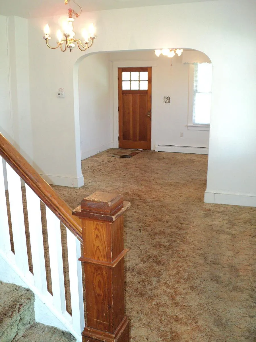 dining room, living room, spanish arch large doorway - Sampson Ave