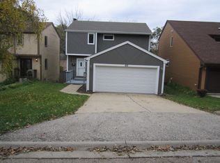 510 Beechwood Dr, Round Lake, IL