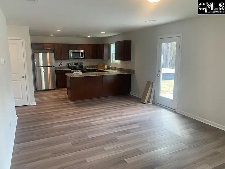 1354 Tanreall Dr — Photo 5