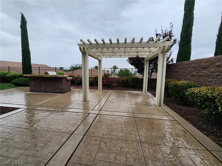 2713 Cyrano St — Photo 18