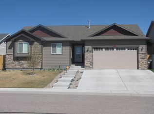 6512 Riverbend Rd, Cheyenne, WY 82001