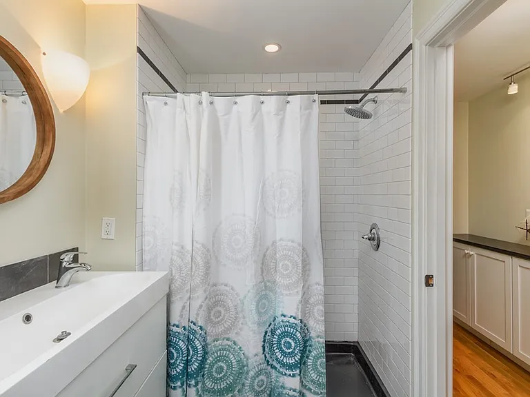 13 Girard Way — Photo 8