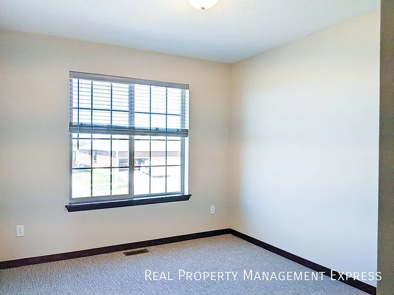 9617 W Broek Dr — Photo 10