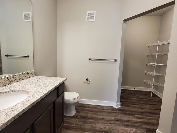 Master Bath with Walk-In Closet