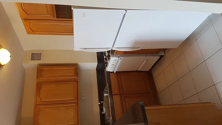 Rented by Smart NY Realty LLC | media 15