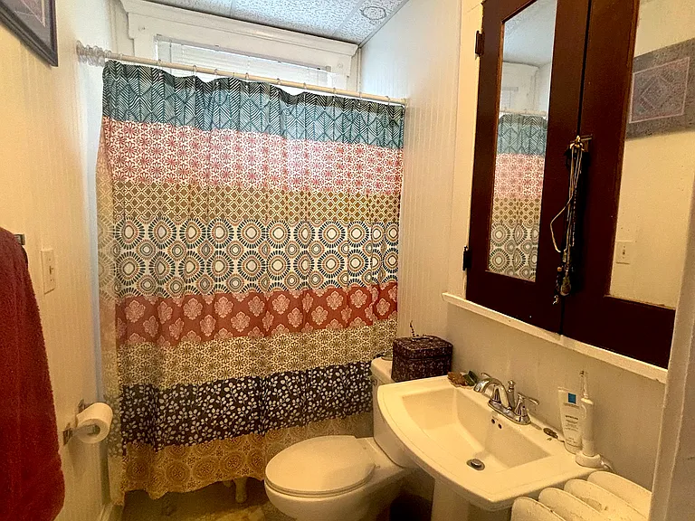 2919 Cottage Grove Ave — Photo 8