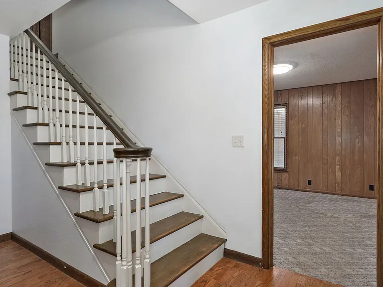 612 E Glendale St — Photo 22
