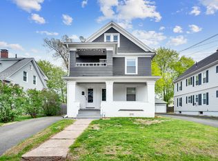 27 Elro St, Manchester, CT 06040