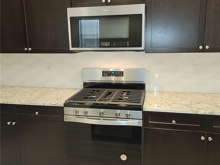 60 Cadence Crest Ave — Photo 8