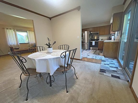 3rd image of 5247 Southminster Rd