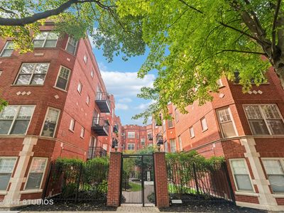 1257 W Granville Ave APT 3, Chicago, IL, 60660