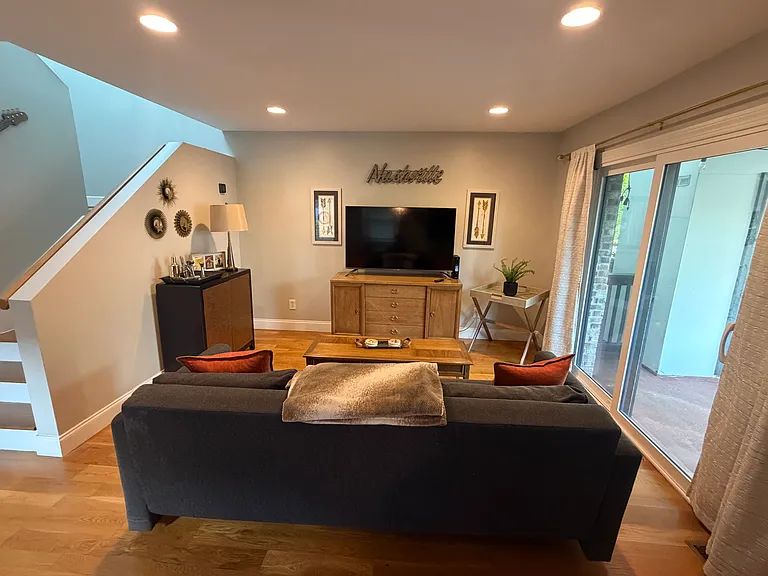 940 Gale Ln #108 — Photo 15