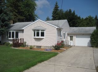 3319 Wilder Rd, Bay City, MI 48706