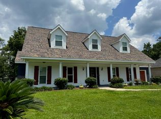 57143 Diamondhead Dr E, Diamondhead, MS 39525