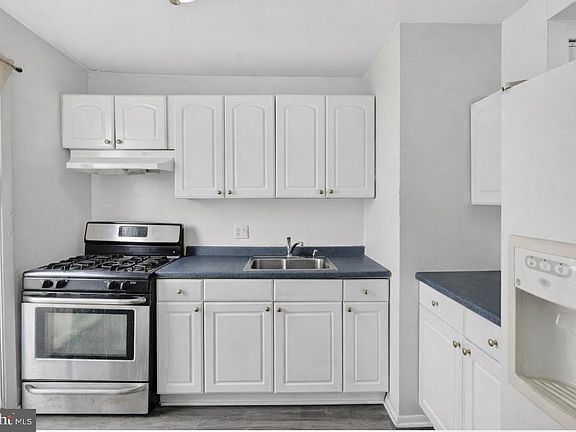 4th image of 7957 Riggs Rd APT 11