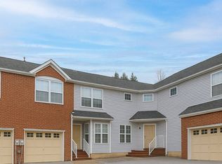 90 Crown Point Rd, Parsippany, NJ 07054