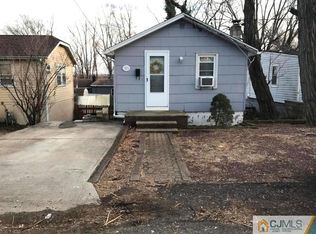 195 Hilltop Blvd, Keyport, NJ 07735