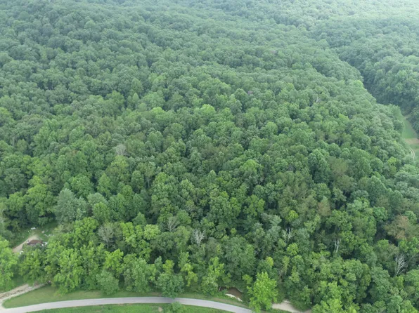 5533 Maxey Valley Rd, Hustonville, KY 40437