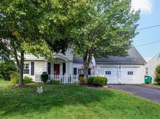 6306 Magnolia Dr, Mentor, OH 44060