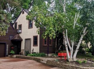 517 1st St S, Willmar, MN 56201