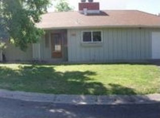 820 Overhill Dr, Redding, CA 96001