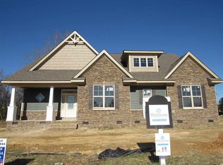 34 W Saddle Ct, Clayton, NC 27527