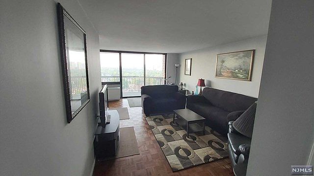1st image of 770 Anderson Ave APT 15L