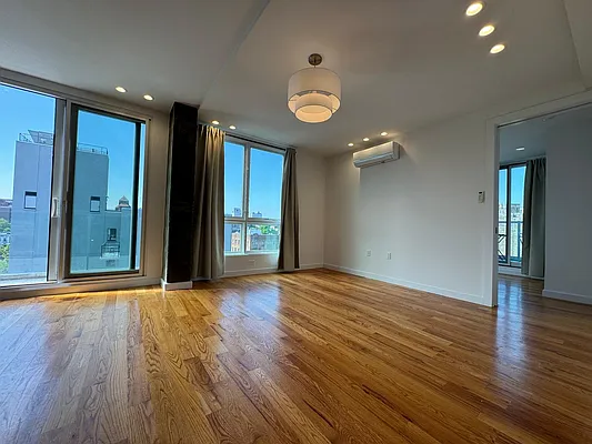 Rented by Pear NYC LLC | media 4