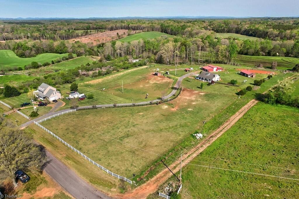 194 Edwards Rd, Harmony, NC 28634 Zillow