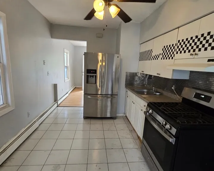 151 Clark Pl #2L — Photo 1