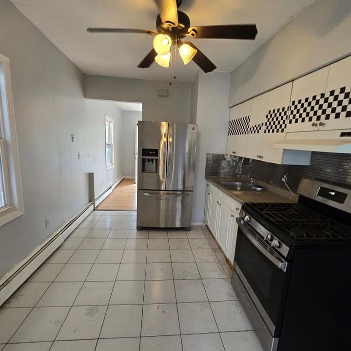 1st image of 151 Clark Pl #2L