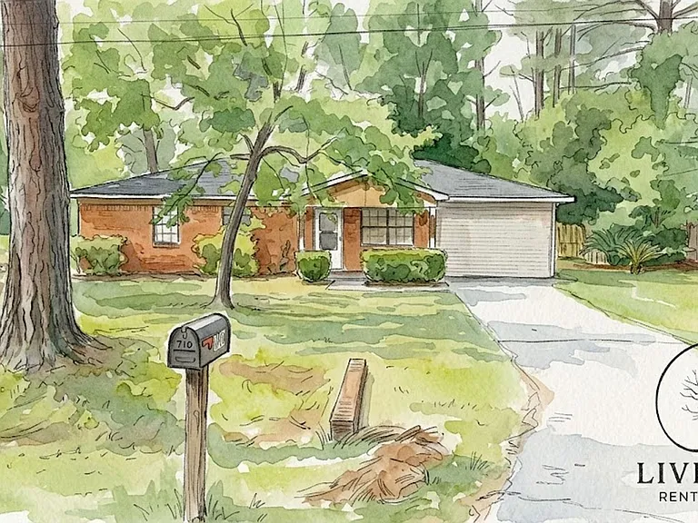 70 Thornton Dr NE — Photo 1