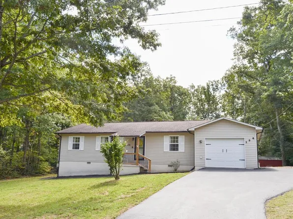 156 Sycamore Dr, Crossville, TN 38555