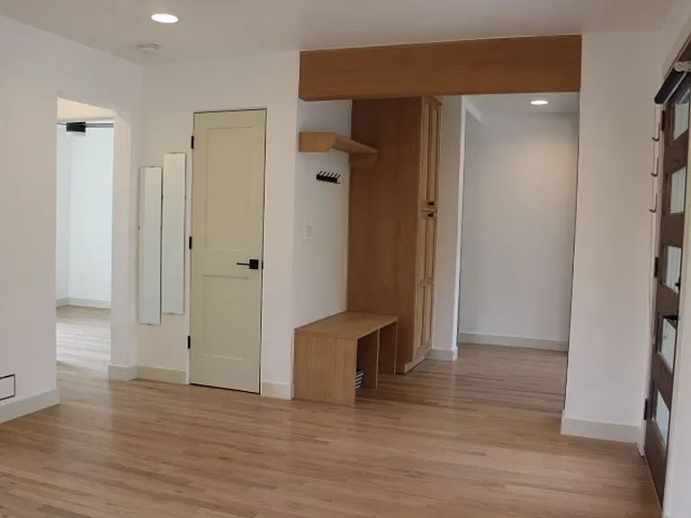4630 Decatur St — Photo 9