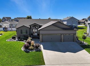 1452 71st Ave S, Fargo, ND