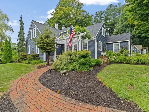 643 S River St, Marshfield, MA 02050