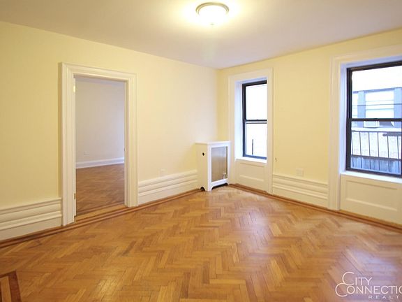 5th image of 216 W 99th St APT 19