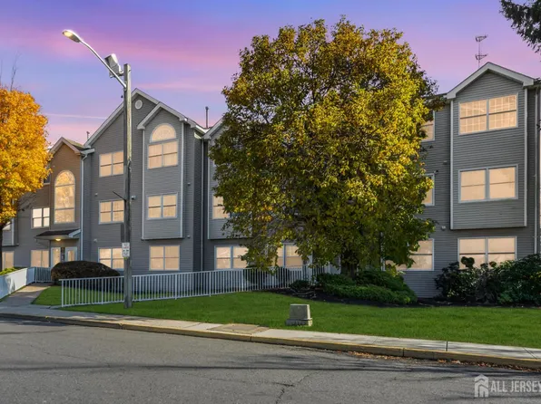 1021 Edpas Rd, New Brunswick, NJ 08901