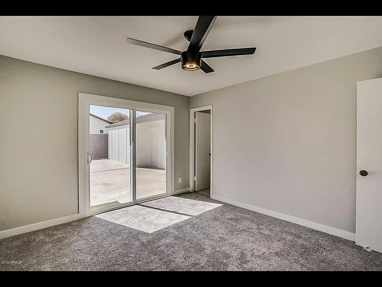 1045 E Carson Dr — Photo 17