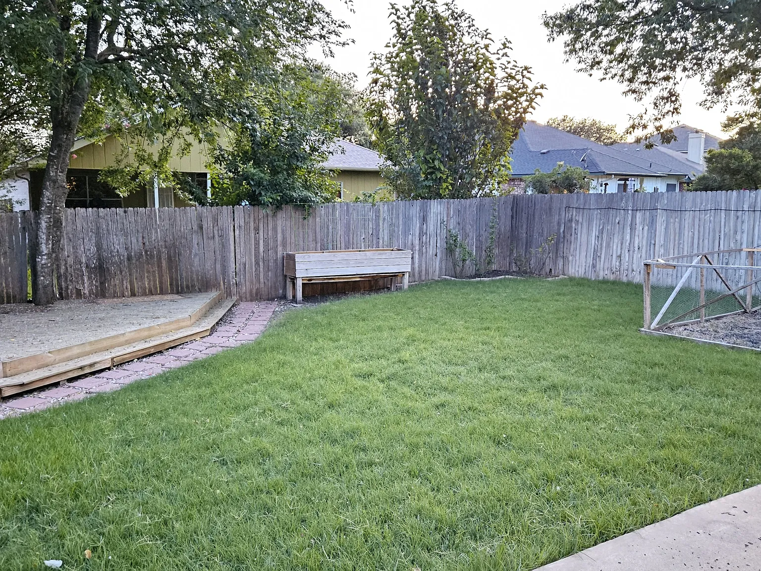 X - Tobermory Drive 17237 -- Kat - 1 — Photo 1