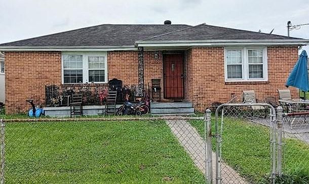 1st image of 1500 Mansfield Ave