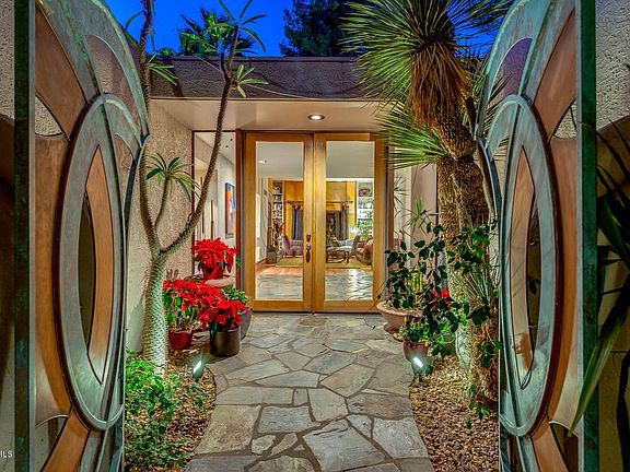 Artistic Entry